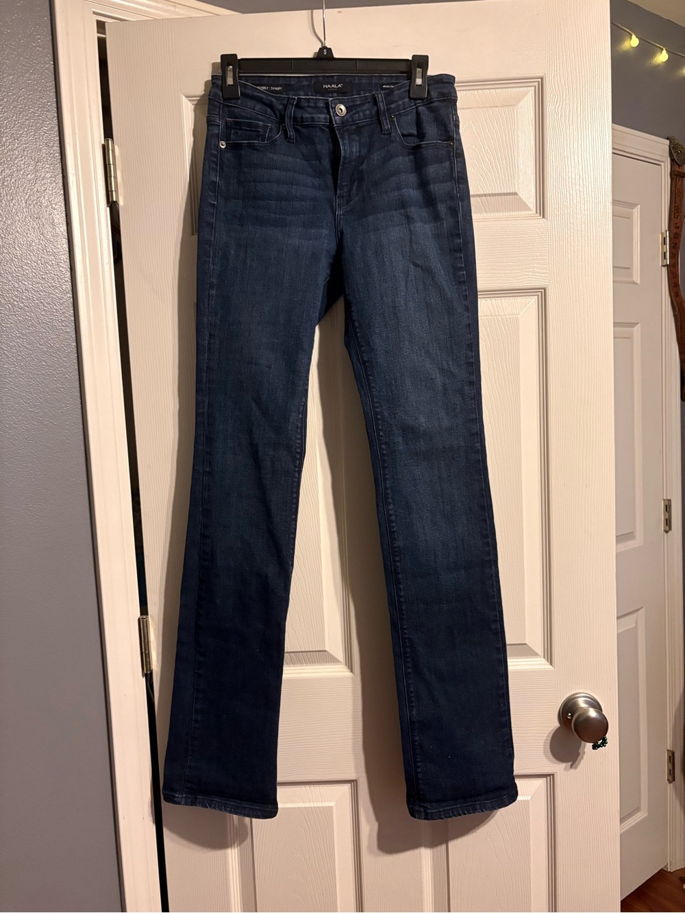 Haala Women’s Straight Leg Jeans in Dark Indigo 34” inseam
